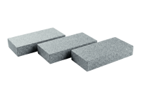 Гранитная брусчатка RKS SLATE Сильвер Пёрл (Silver Pearl), пиленая 200х100 мм на дорожке | Купить гранитную брусчатку в Новгороде | Мощение, ландшафтный дизайн